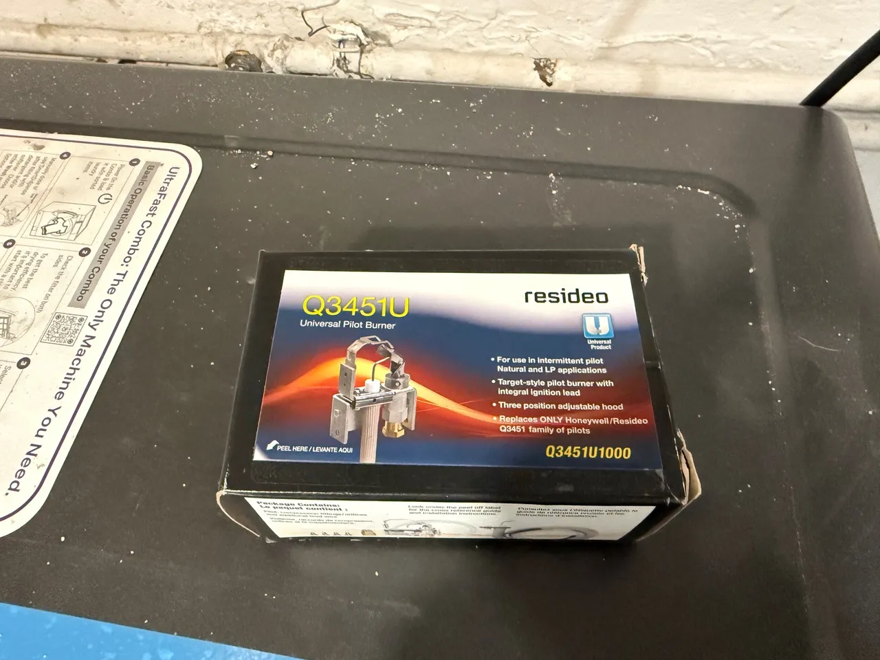 Universal pilot burner